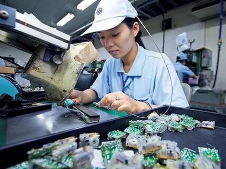 Hotspot Matrix: Biến Chụp ảnh xinh như “nàng thơ” thành cơ hội marketing đột phá_Làm bìa video ngắn